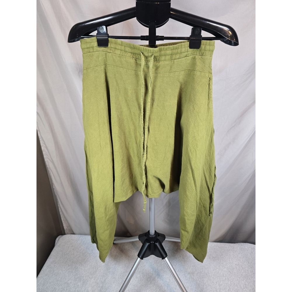 Buddha‎ Pants, Green In Size XS. Low Crotch Yoga Pants